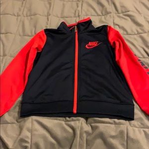 Nike boys jogger suit